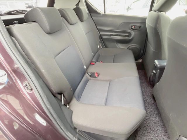 TOYOTA AQUA 2015 Image 31