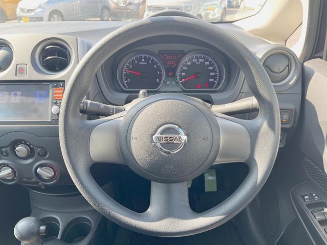 NISSAN NOTE 2013 Image 31