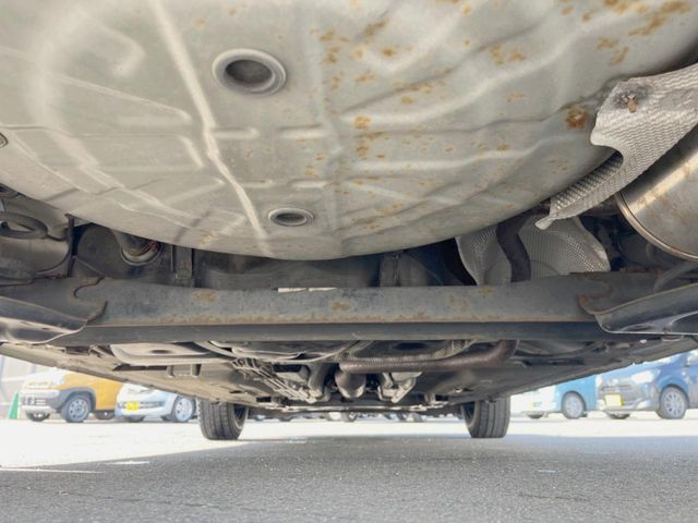 NISSAN NOTE 2013 Image 31