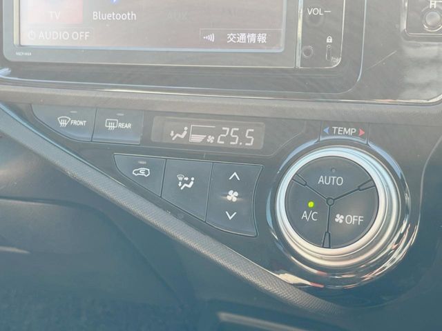 TOYOTA AQUA 2015 Image 31