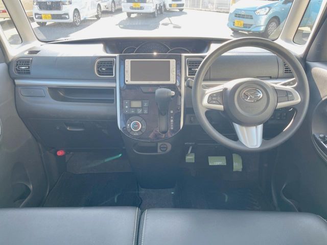 DAIHATSU TANTO CUSTOM 2018 Image 31