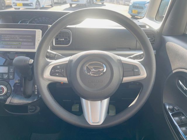 DAIHATSU TANTO CUSTOM 2018 Image 31