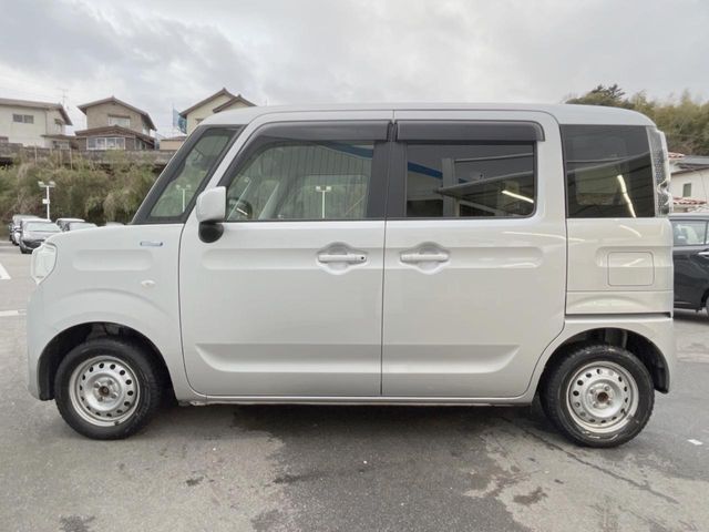 SUZUKI SPACIA 2018 Image 31