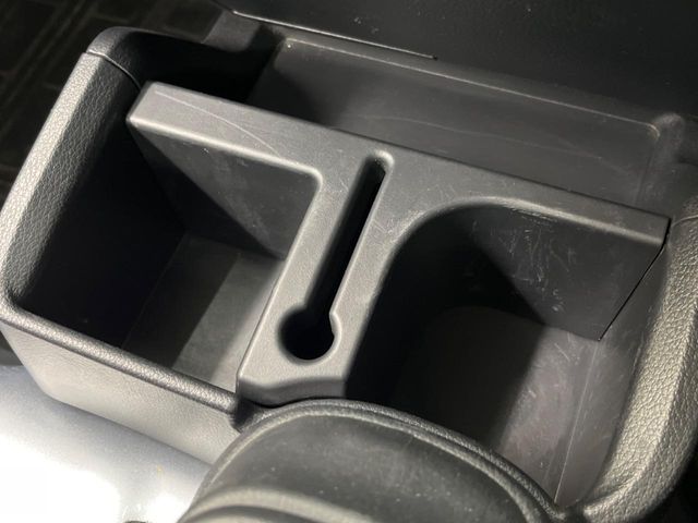 DAIHATSU HIJET TRUCK 4WD 2018 Image 31