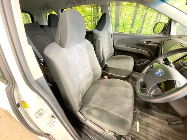 TOYOTA ESTIMA 2013 Image 31