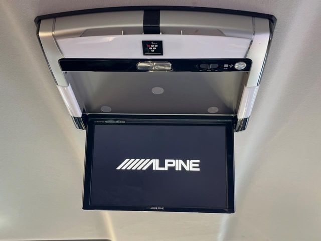 TOYOTA ALPHARD 2012 Image 31