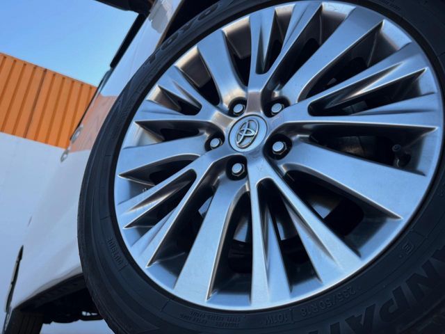 TOYOTA ALPHARD 2012 Image 31