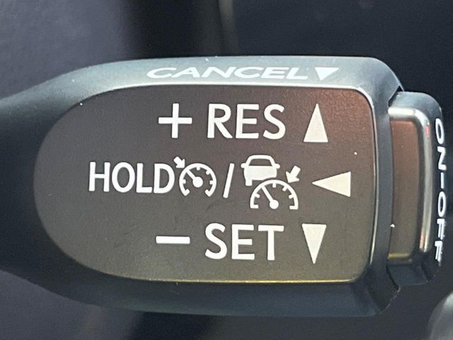 TOYOTA PRIUS 2019 Image 31