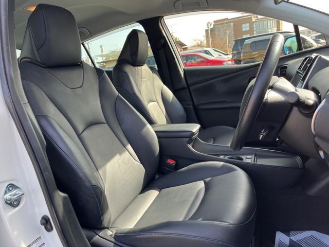 TOYOTA PRIUS 2019 Image 31