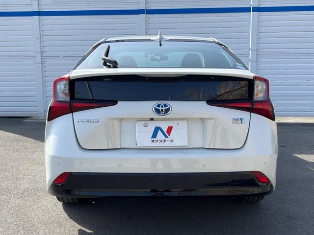 TOYOTA PRIUS 2019 Image 31
