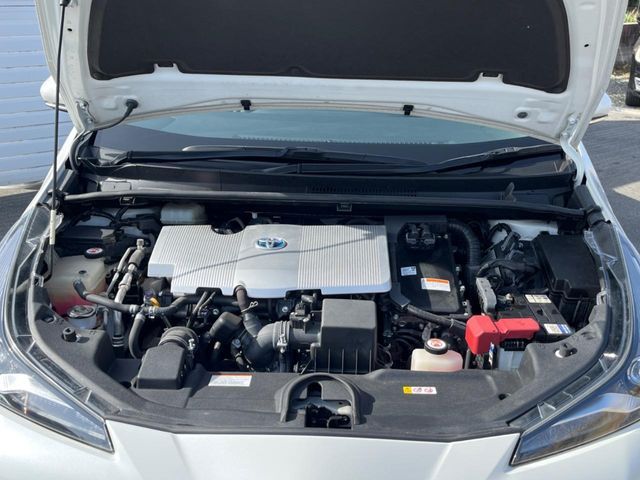 TOYOTA PRIUS 2019 Image 31