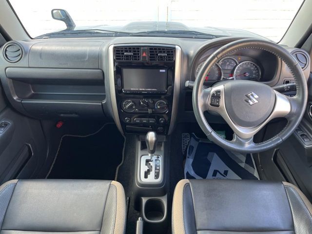 SUZUKI JIMNY 4WD 2015 Image 31