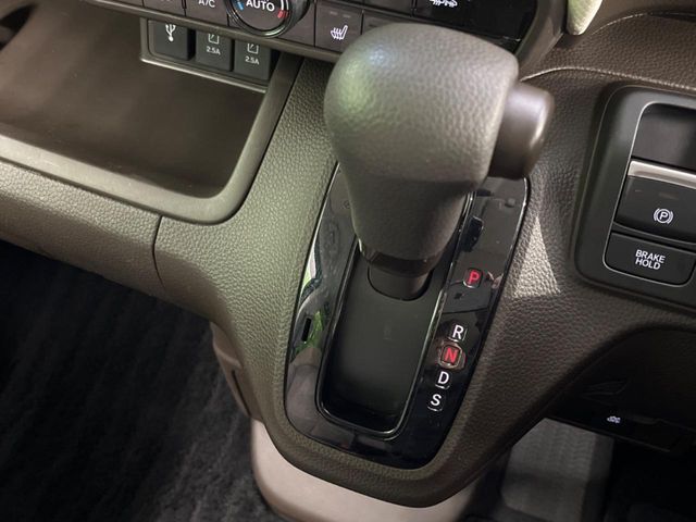 HONDA N BOX 4WD 2023 Image 31