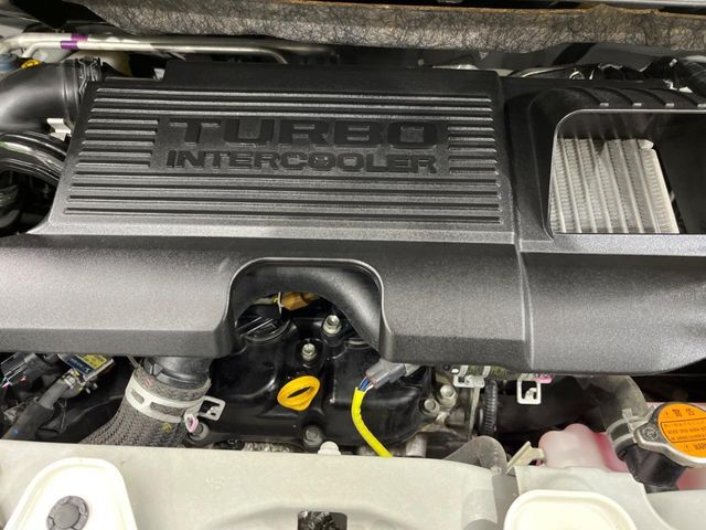 DAIHATSU TANTO CUSTOM 4WD 2017 Image 31