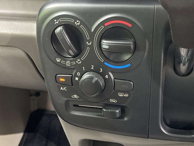 SUZUKI EVERY VAN 4WD 2018 Image 31