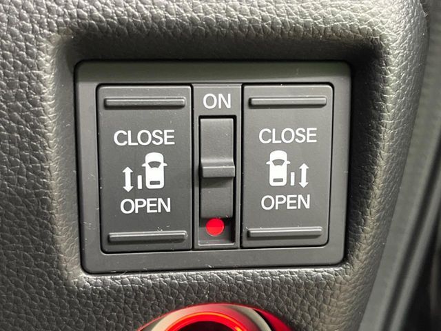 HONDA N BOX CUSTOM 4WD 2021 Image 31