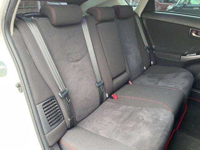 TOYOTA PRIUS 2013 Image 31