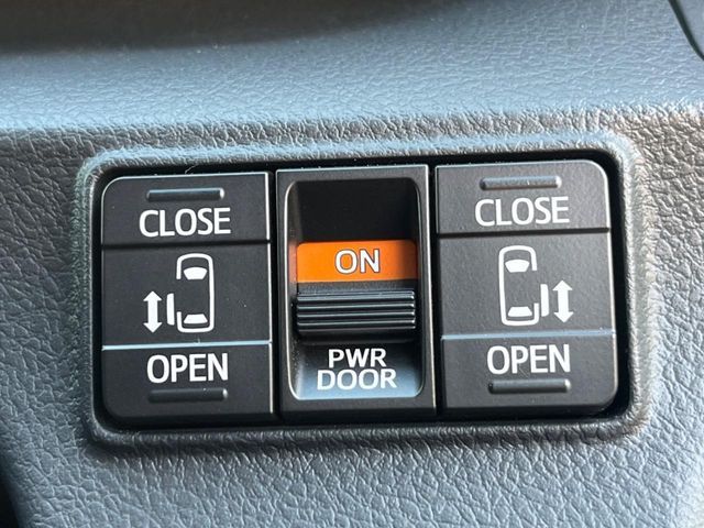 TOYOTA SIENTA 2019 Image 31