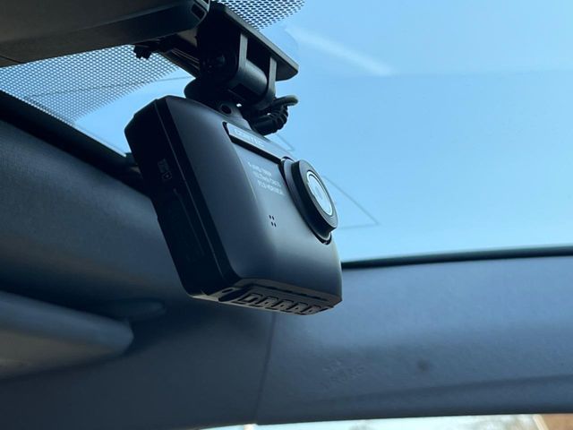 TOYOTA PRIUS 2017 Image 31