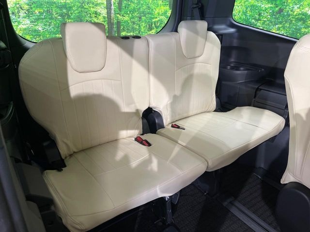 TOYOTA NOAH 4WD 2024 Image 31