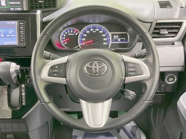 TOYOTA TANK 2017 Image 31