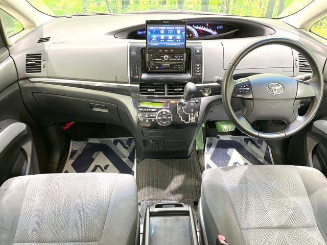 TOYOTA ESTIMA 2012 Image 31