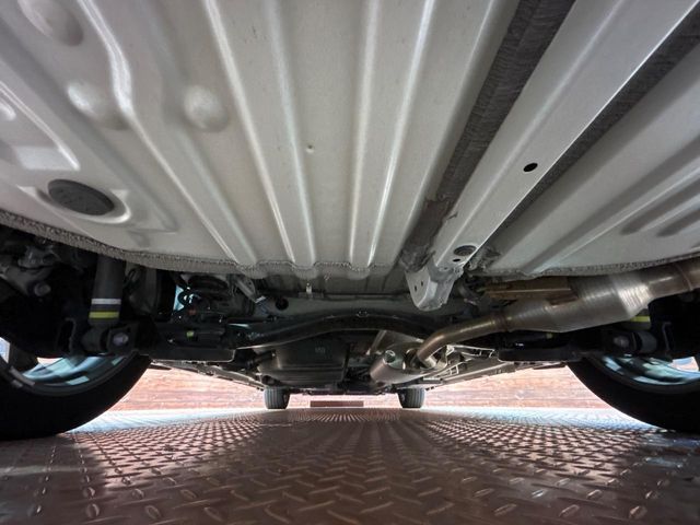 TOYOTA VOXY HYBRID 2023 Image 31