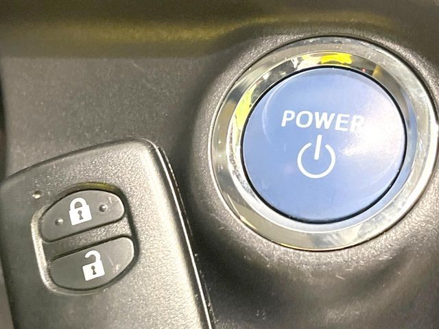 TOYOTA AQUA 2016 Image 31