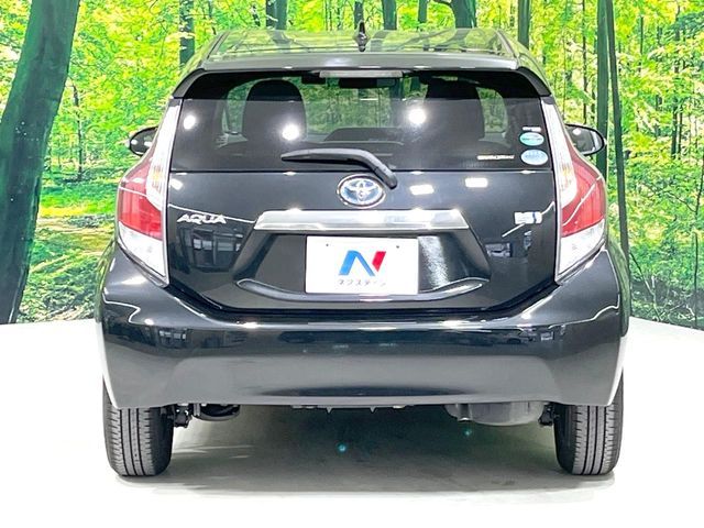 TOYOTA AQUA 2016 Image 31