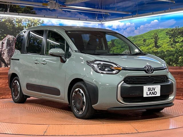TOYOTA SIENTA HYBRID 2023 Image 31