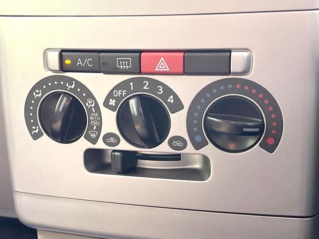 DAIHATSU MOVE CONTE 2011 Image 31