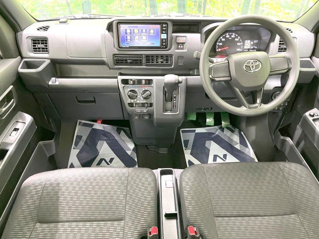 TOYOTA PIXIS VAN 2024 Image 31