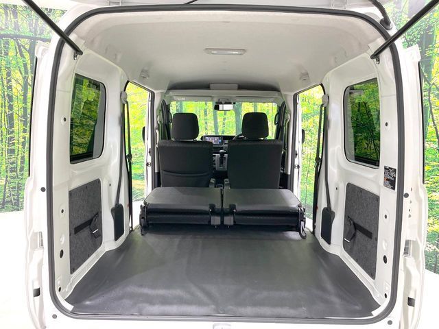 TOYOTA PIXIS VAN 2024 Image 31