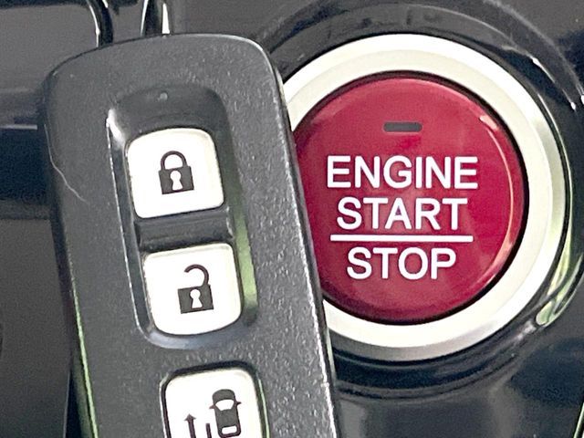 HONDA N BOX 2015 Image 31