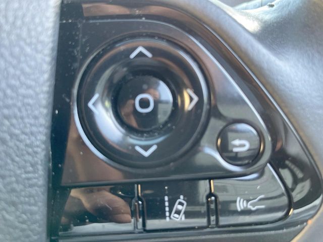 TOYOTA PRIUS 2019 Image 31