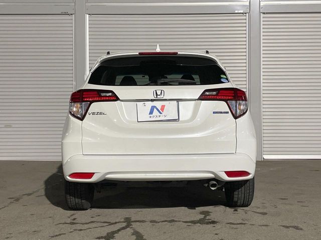 HONDA VEZEL HYBRID 2017 Image 31