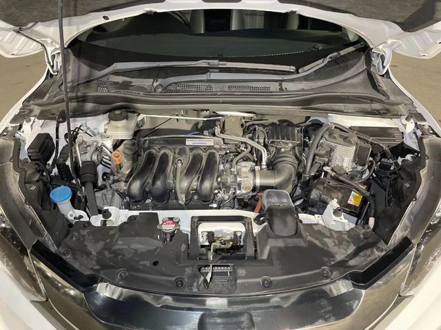 HONDA VEZEL HYBRID 2017 Image 31