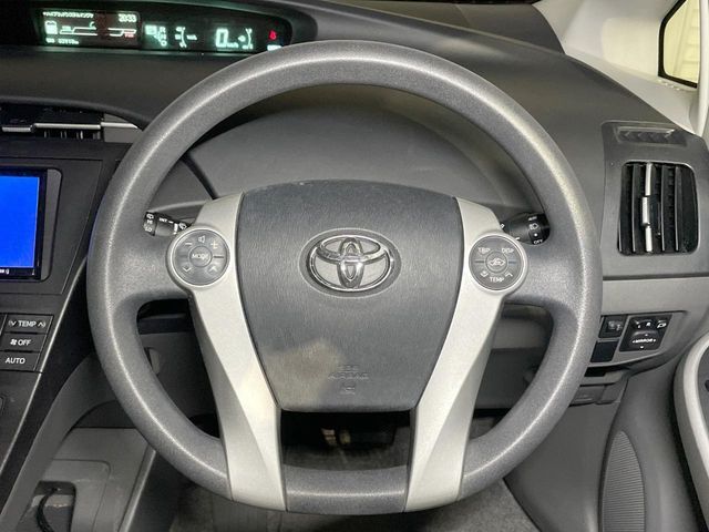 TOYOTA PRIUS 2010 Image 31