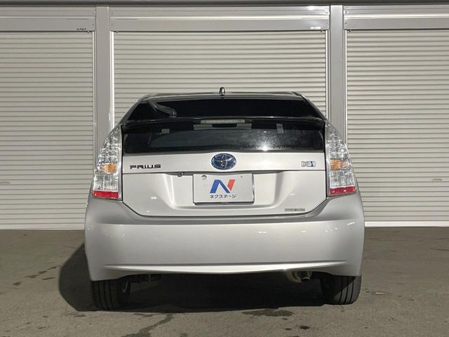 TOYOTA PRIUS 2010 Image 31