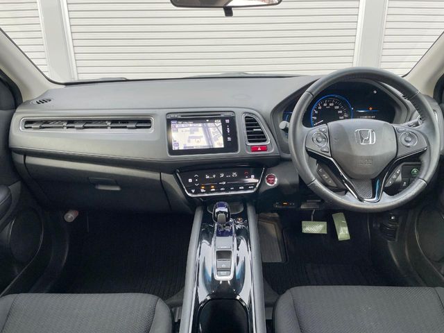 HONDA VEZEL HYBRID 2015 Image 31