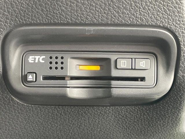 HONDA VEZEL HYBRID 2015 Image 31