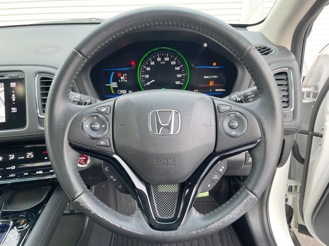 HONDA VEZEL HYBRID 2015 Image 31