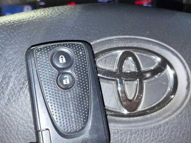 TOYOTA PIXIS SPACE 2013 Image 31