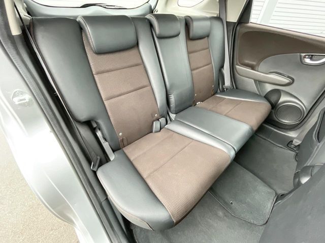 HONDA FIT SHUTTLE HYBRID 2011 Image 31