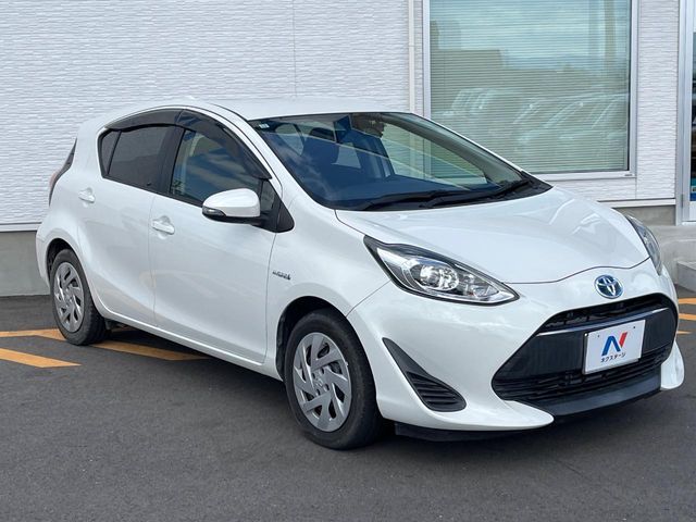 TOYOTA AQUA 2017 Image 31