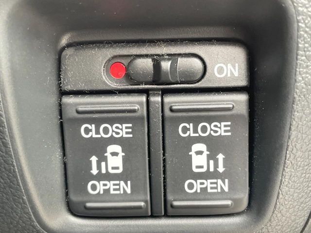 HONDA N BOX CUSTOM 2015 Image 31