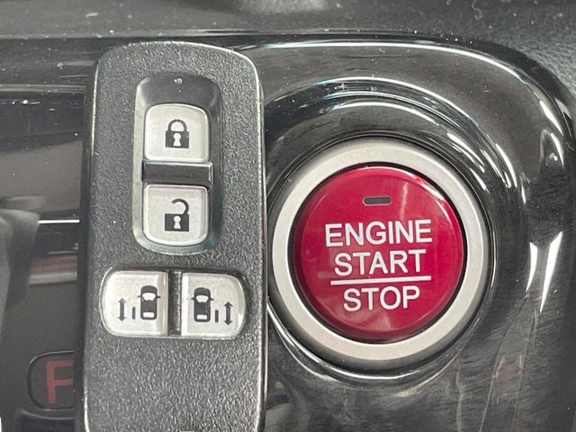 HONDA N BOX CUSTOM 2015 Image 31