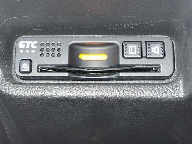 HONDA FIT HYBRID 2018 Image 31