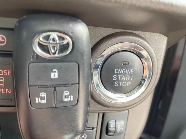 TOYOTA ROOMY 4WD 2021 Image 31