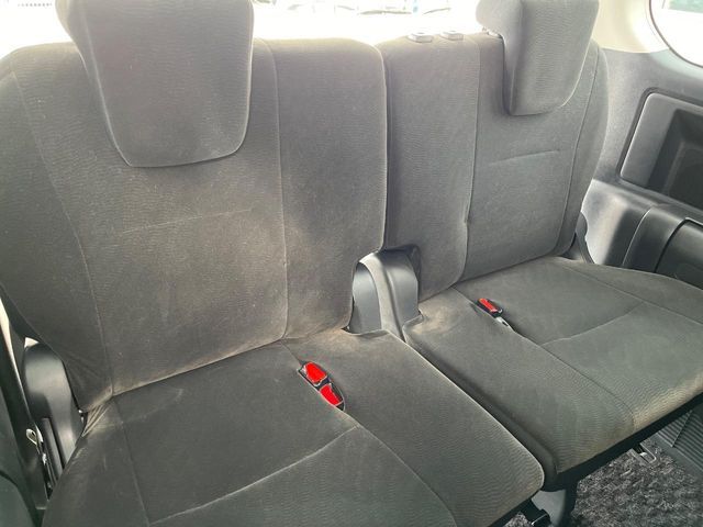 TOYOTA NOAH 2011 Image 31